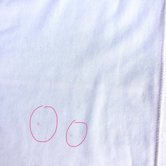 T-shirt tank bundle. - Picture 3 of 7